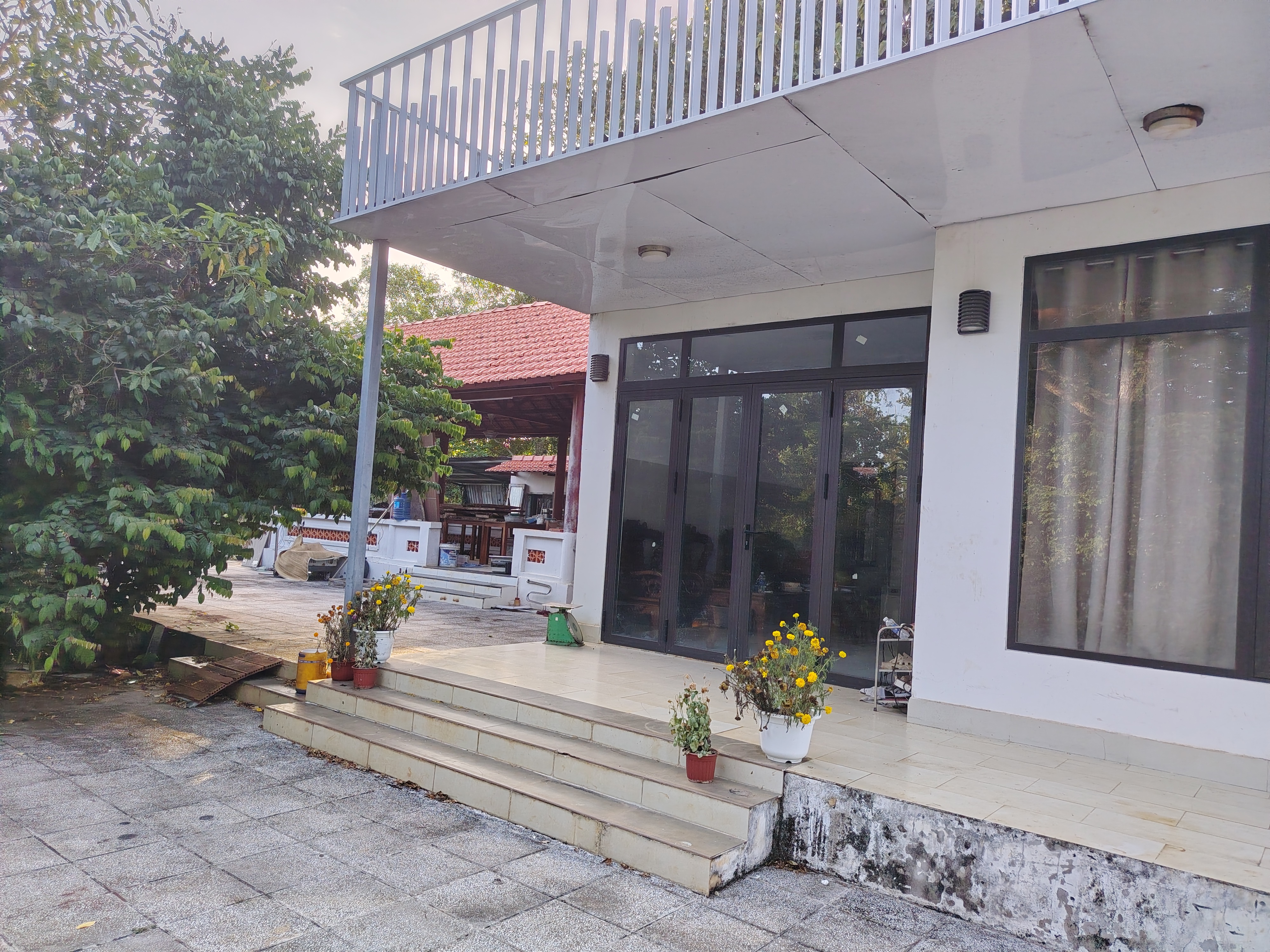 Chủ Bán nhà vườn nghỉ dưỡng 2100m2(100 thổ)